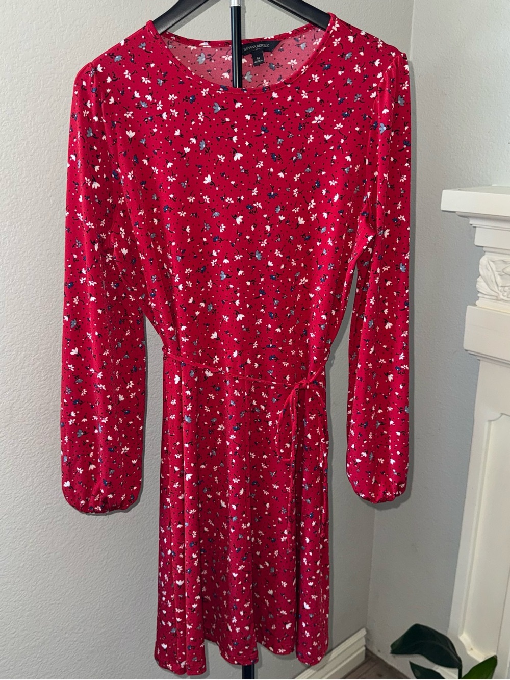 Banana Republic Red Floral Long-Sleeve Tie-Waist Dress Size M - Picture 2 of 9